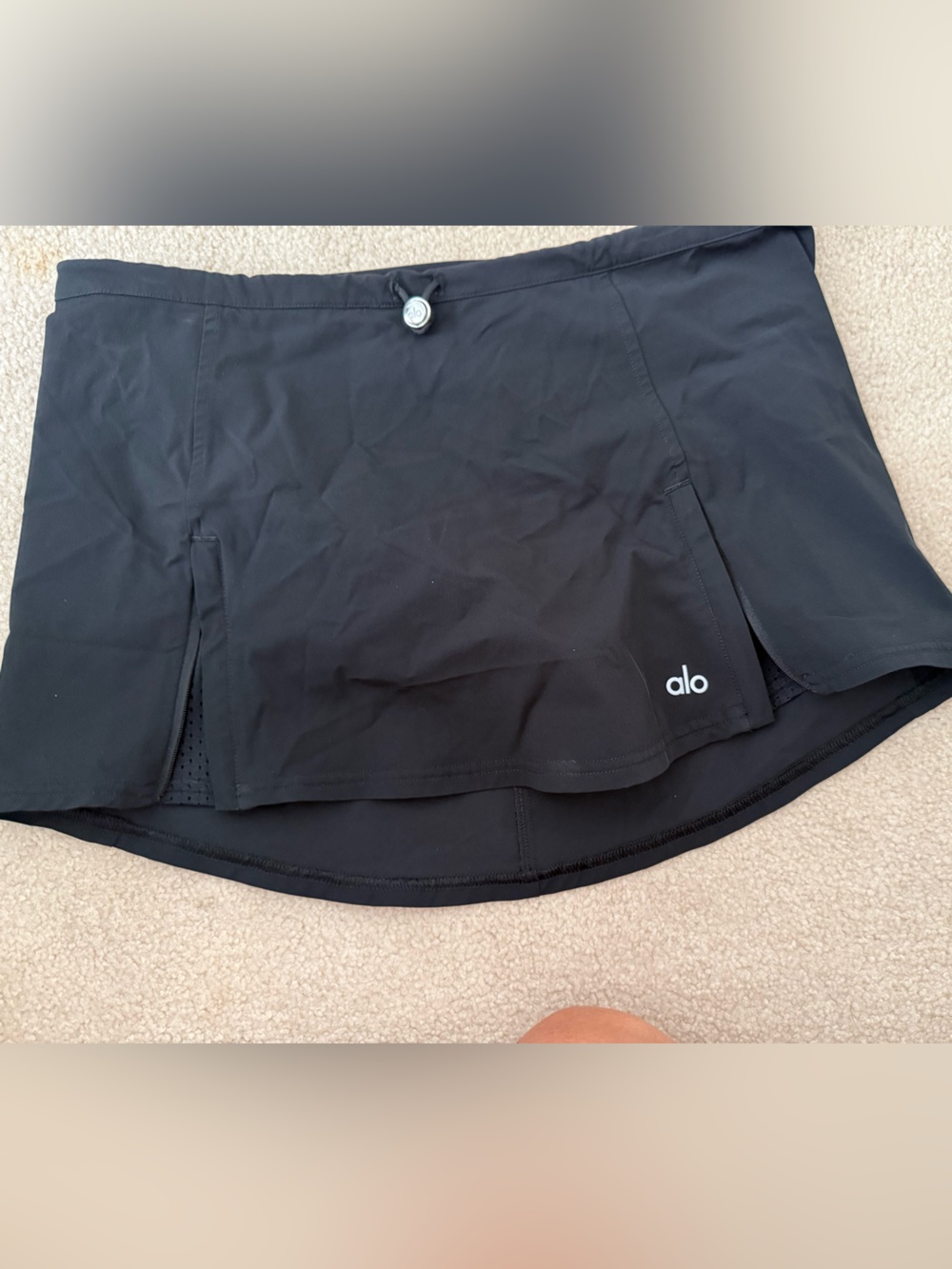 ALO Yoga Black Women's Athletic Skort with Built-In Shorts